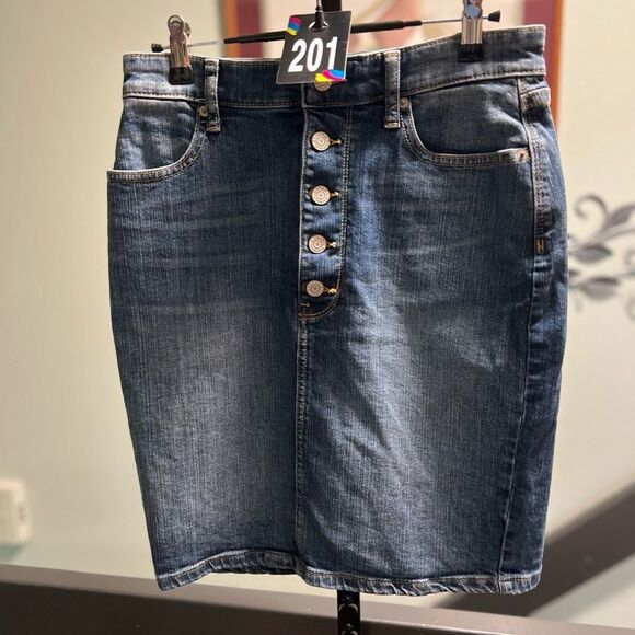 Banana Republic Blue Denim Skirt SIze 2 EUC #DO201 - Picture 6 of 9